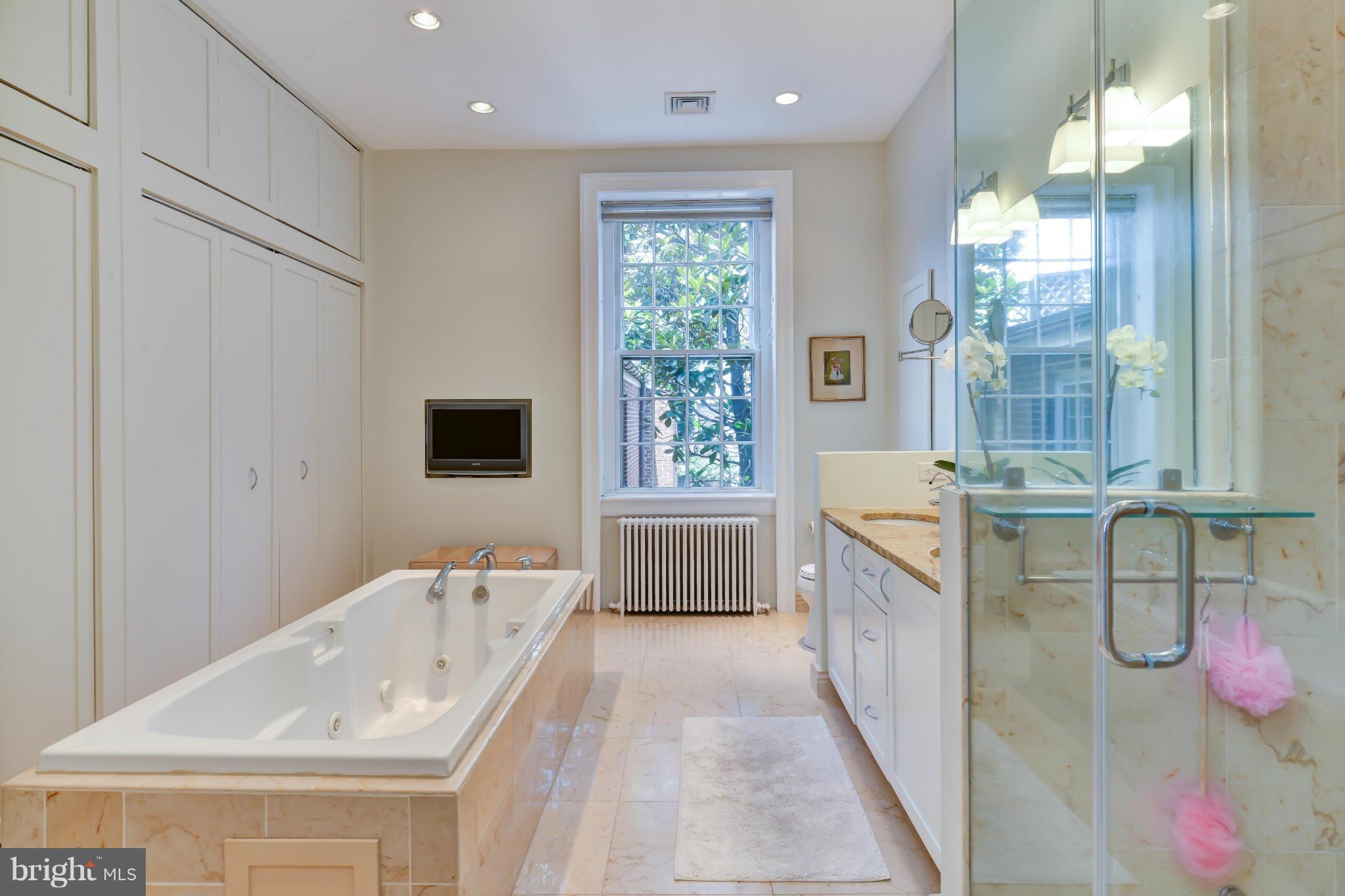 OLD TOWN - Residential