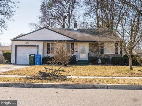 1531 N Bowling Green Drive, Cherry Hill, NJ MLS: NJCD2087988