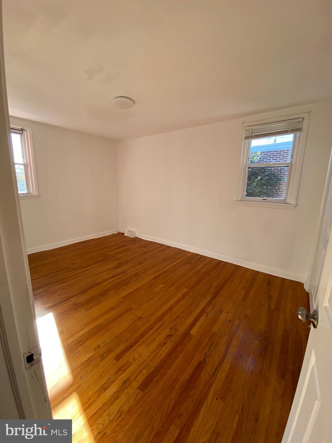 RHAWNHURST - Residential Lease