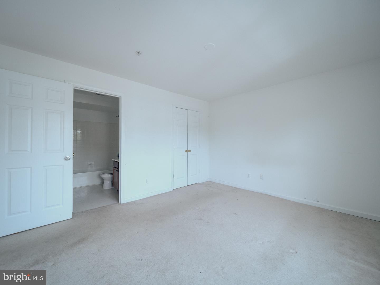 PROSPECT COVE AT LAKESID - Residential