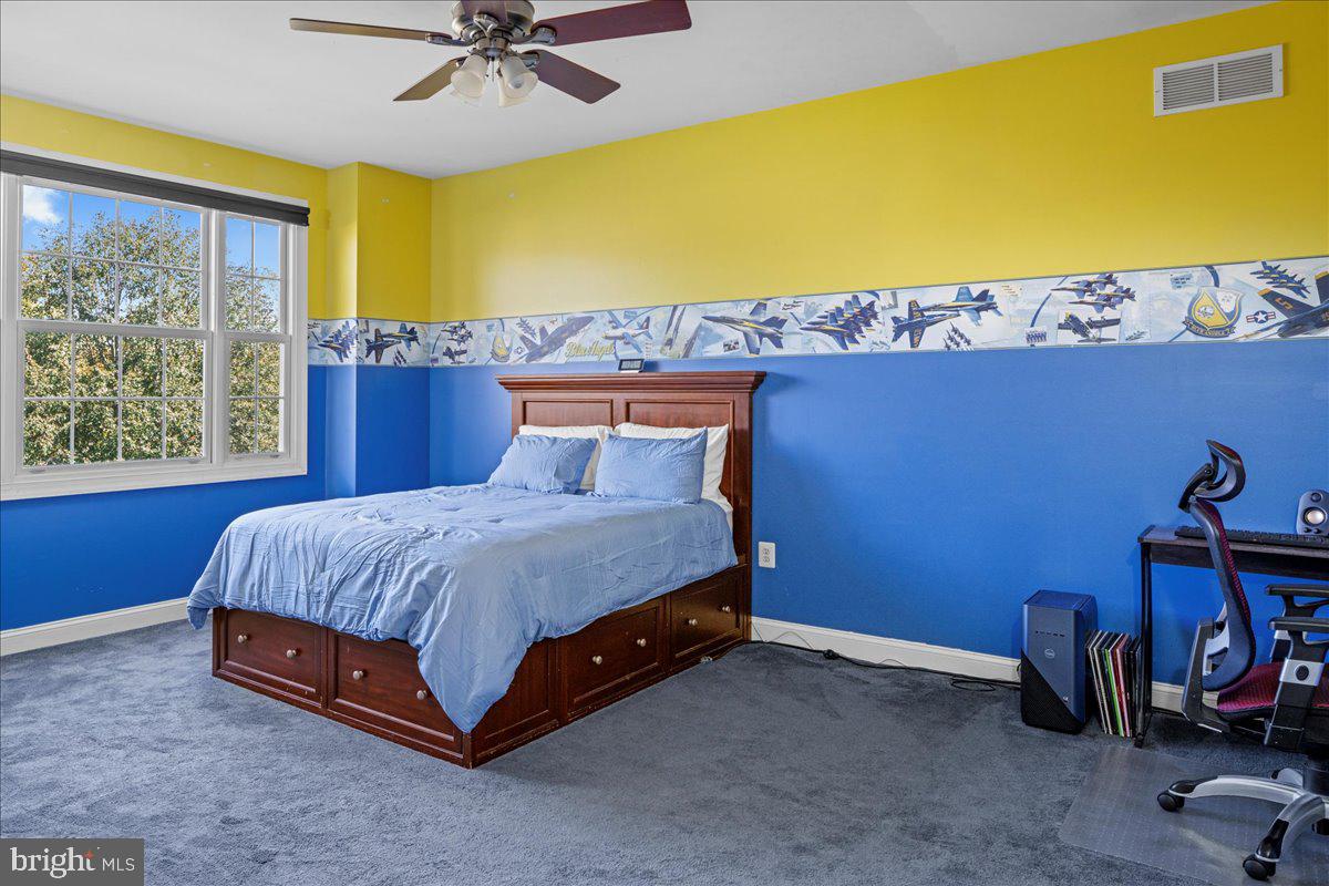 RIDINGS OF WARWICK - Residential