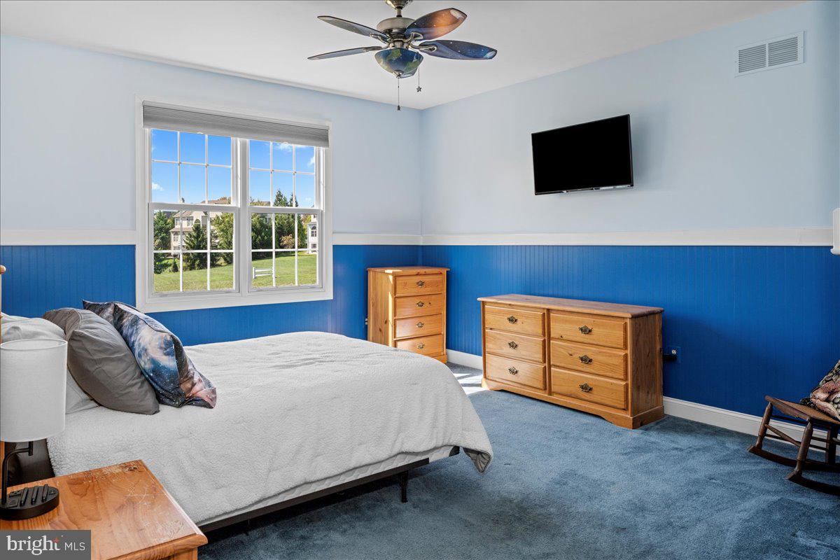 RIDINGS OF WARWICK - Residential