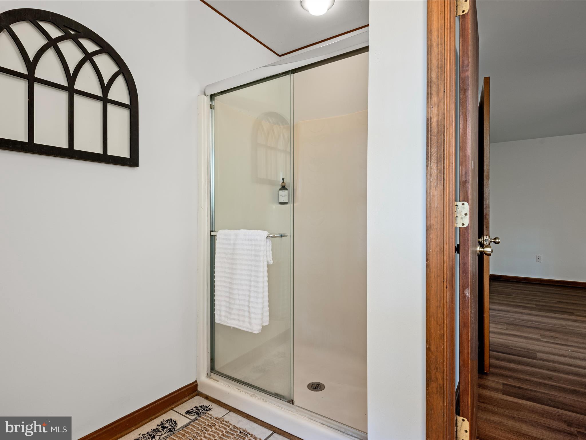 SHANNONDALE - Residential