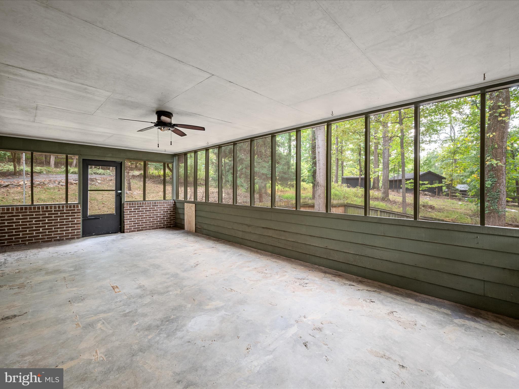 SHANNONDALE - Residential