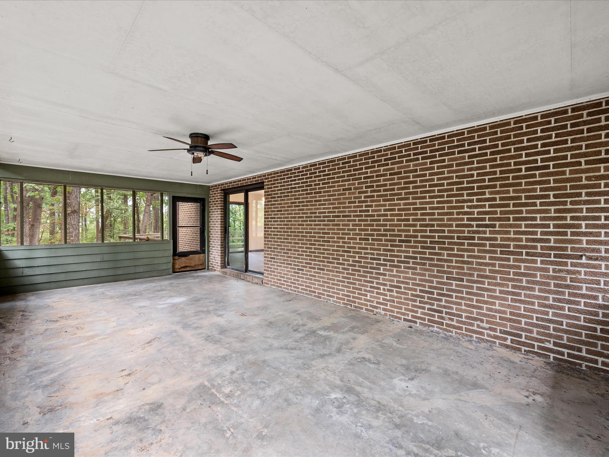 SHANNONDALE - Residential