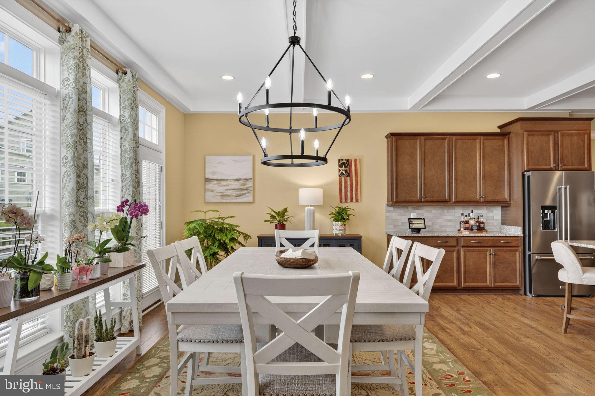 LOVETTSVILLE - Residential