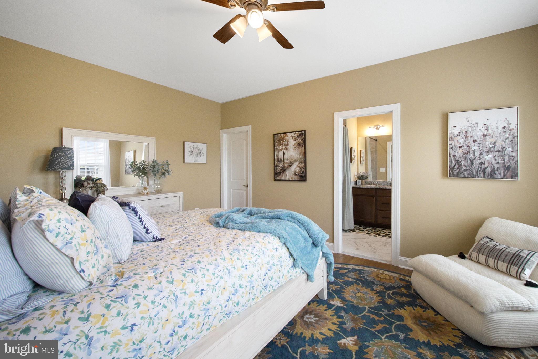 LOVETTSVILLE - Residential