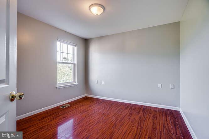 WINDSOR CROSSING - Residential