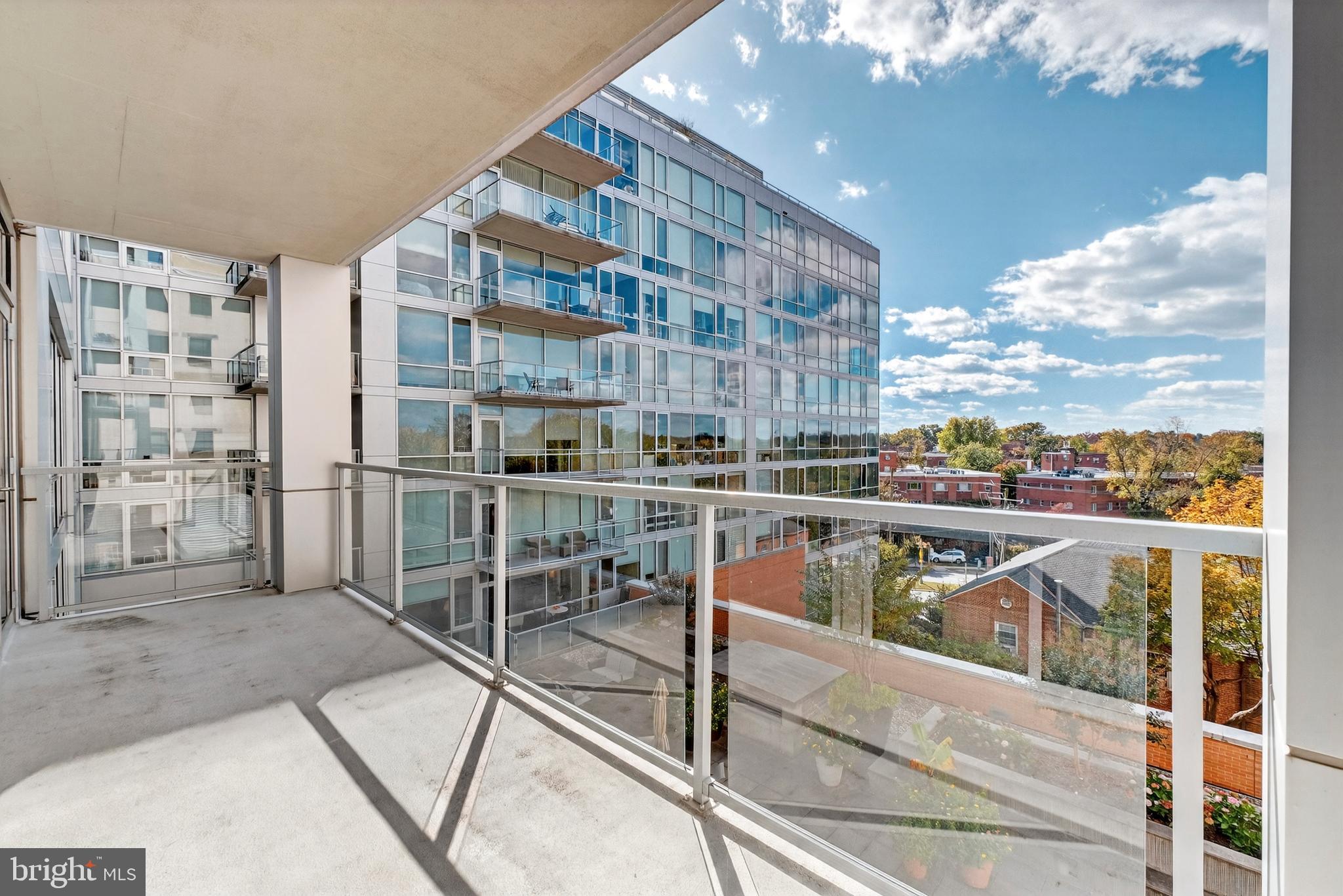 6820 WISCONSIN AVENUE 4006