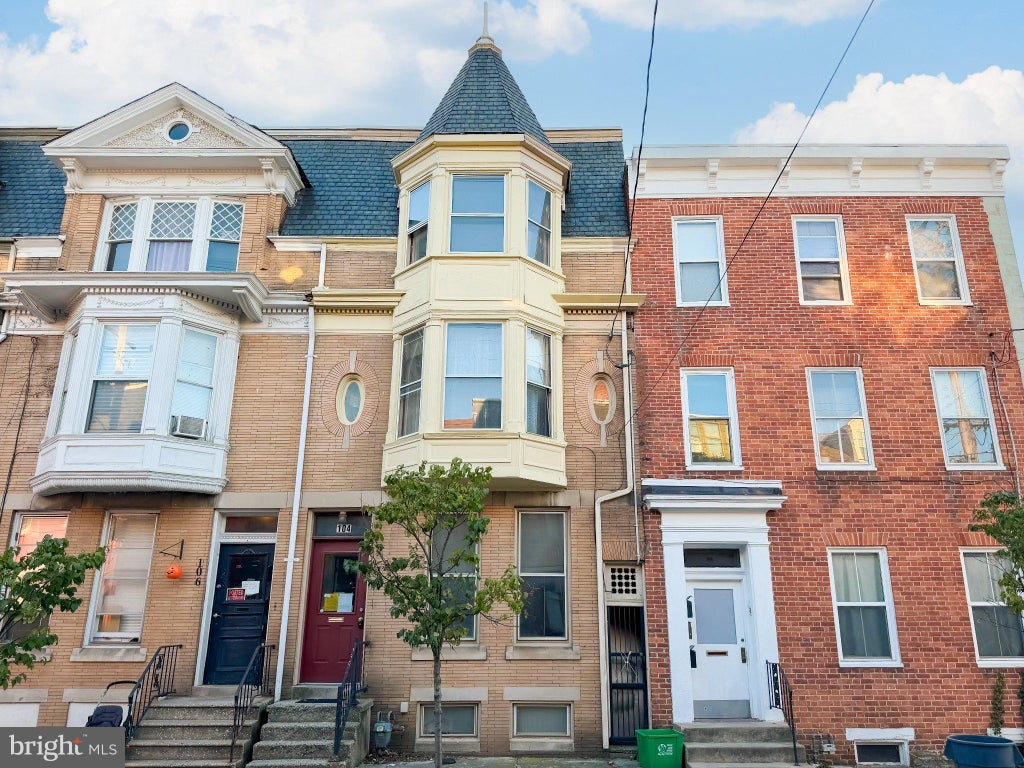 Photo of 104 S Pershing Avenue, YORK, PA 17401 (MLS # PAYK2114484)