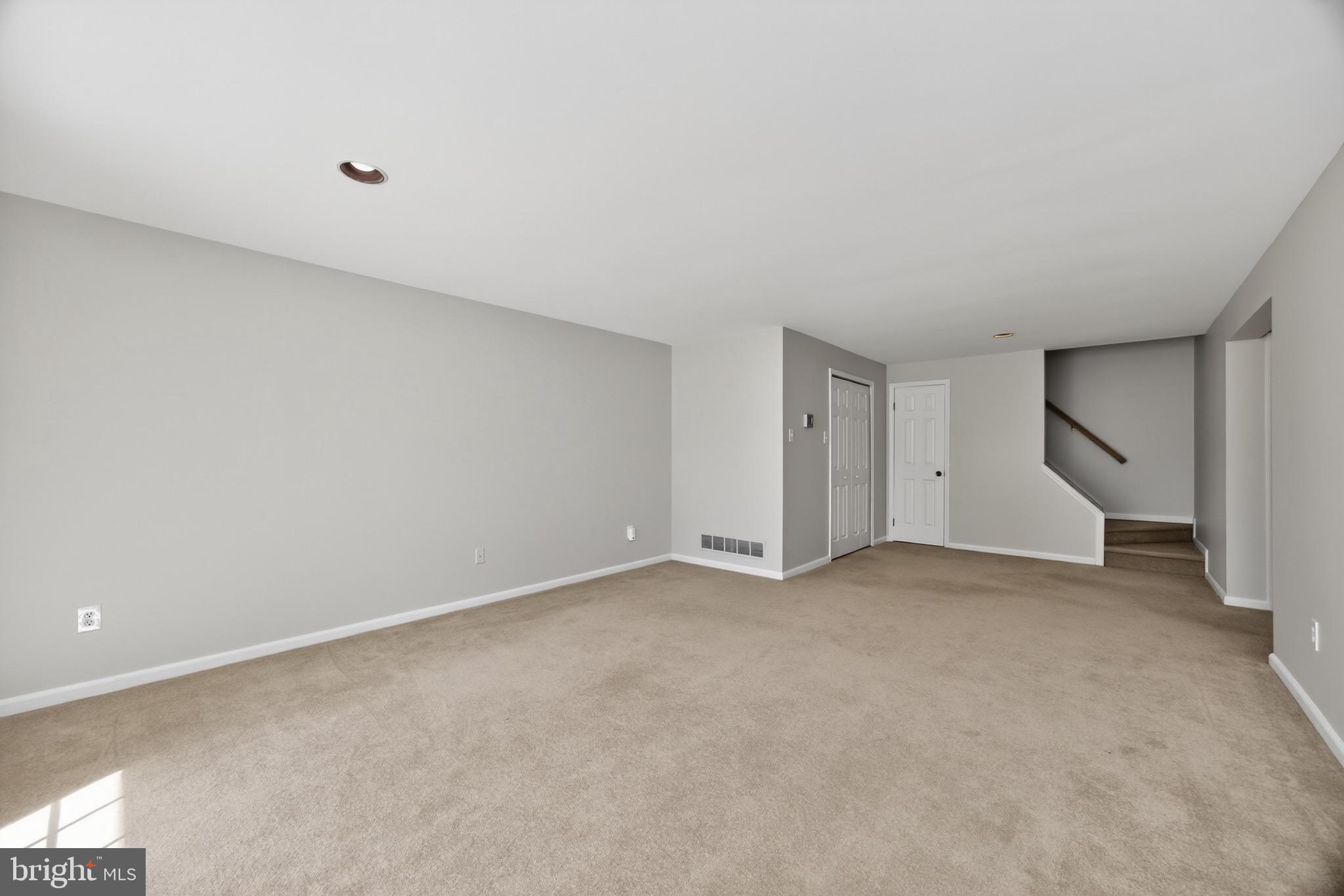 WORINGTON COMMONS - Residential