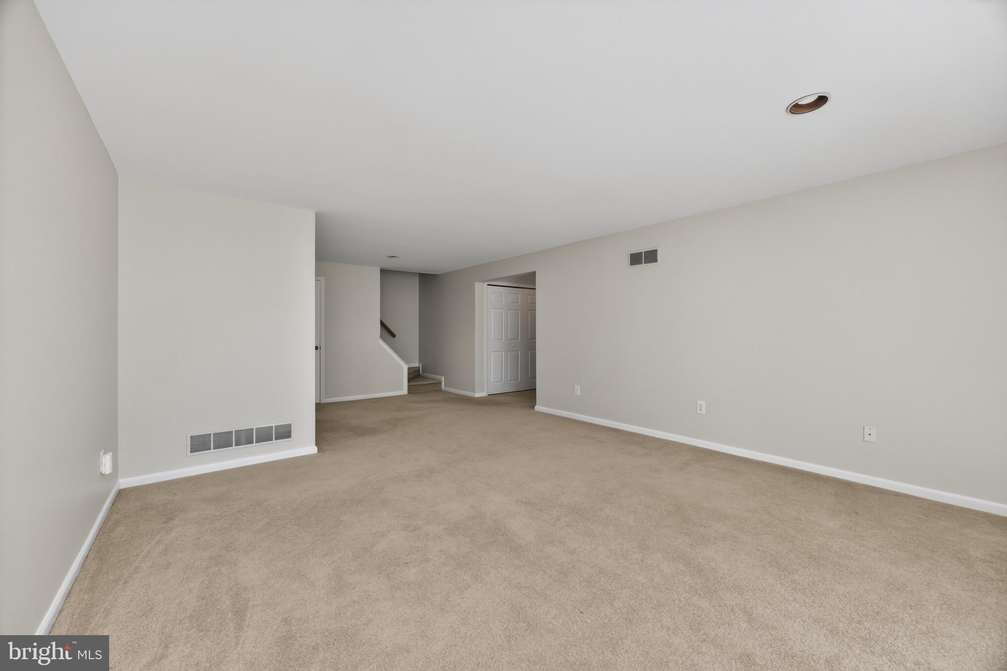 WORINGTON COMMONS - Residential