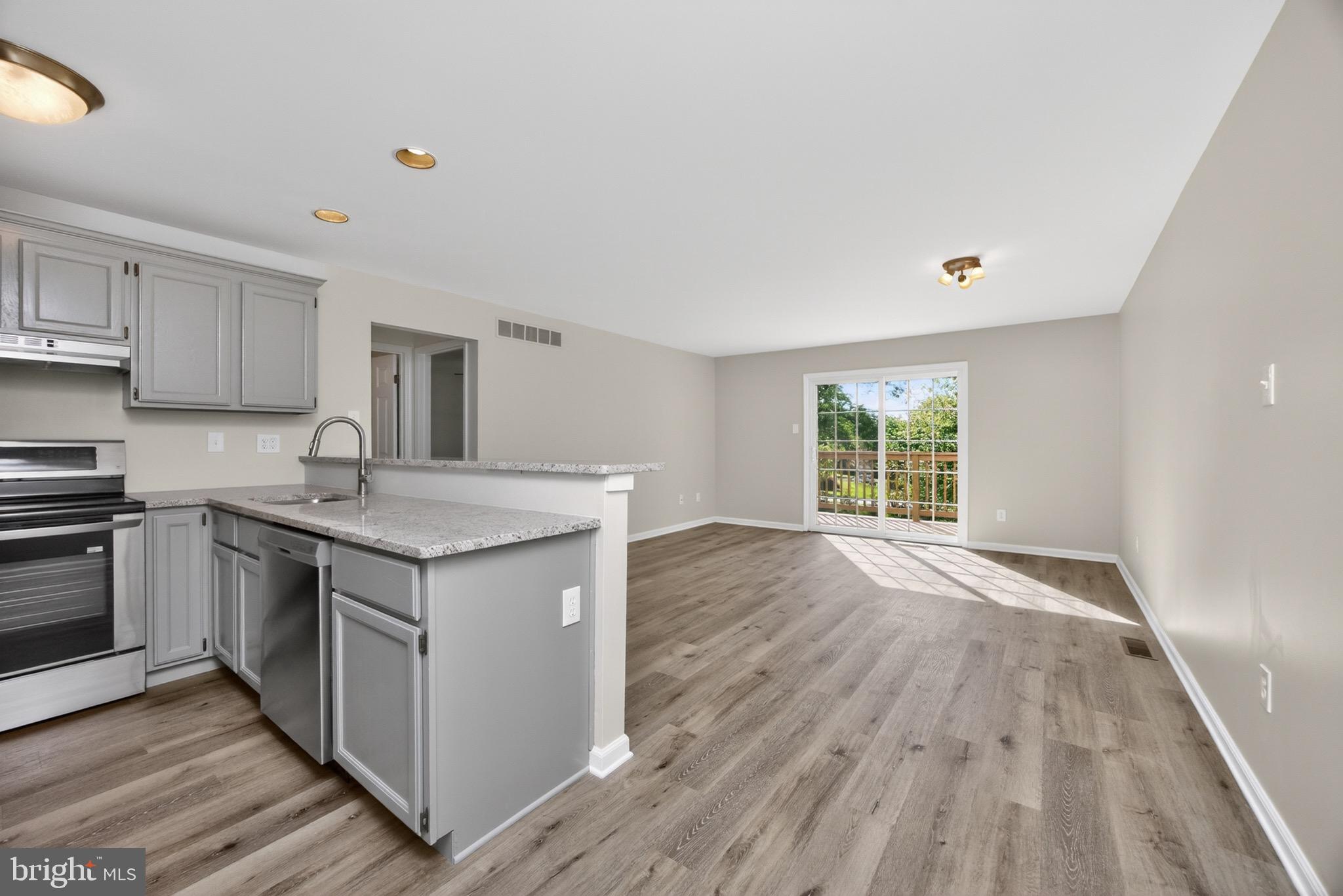 WORINGTON COMMONS - Residential