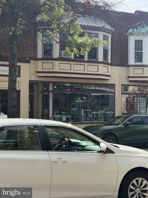MLS: NJCD2126656