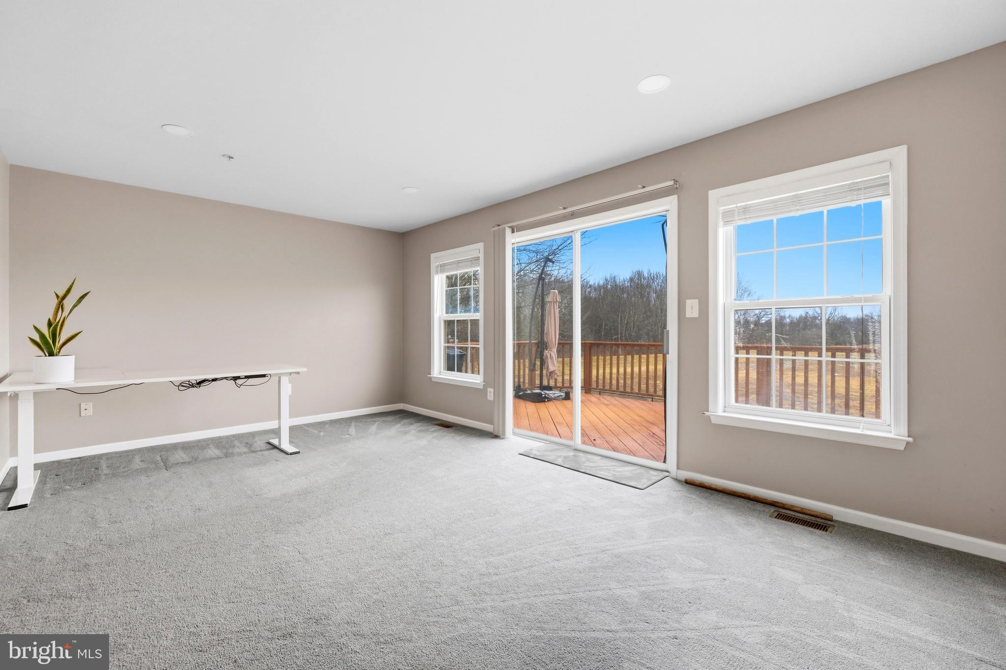 WILLOW BROOK - Residential