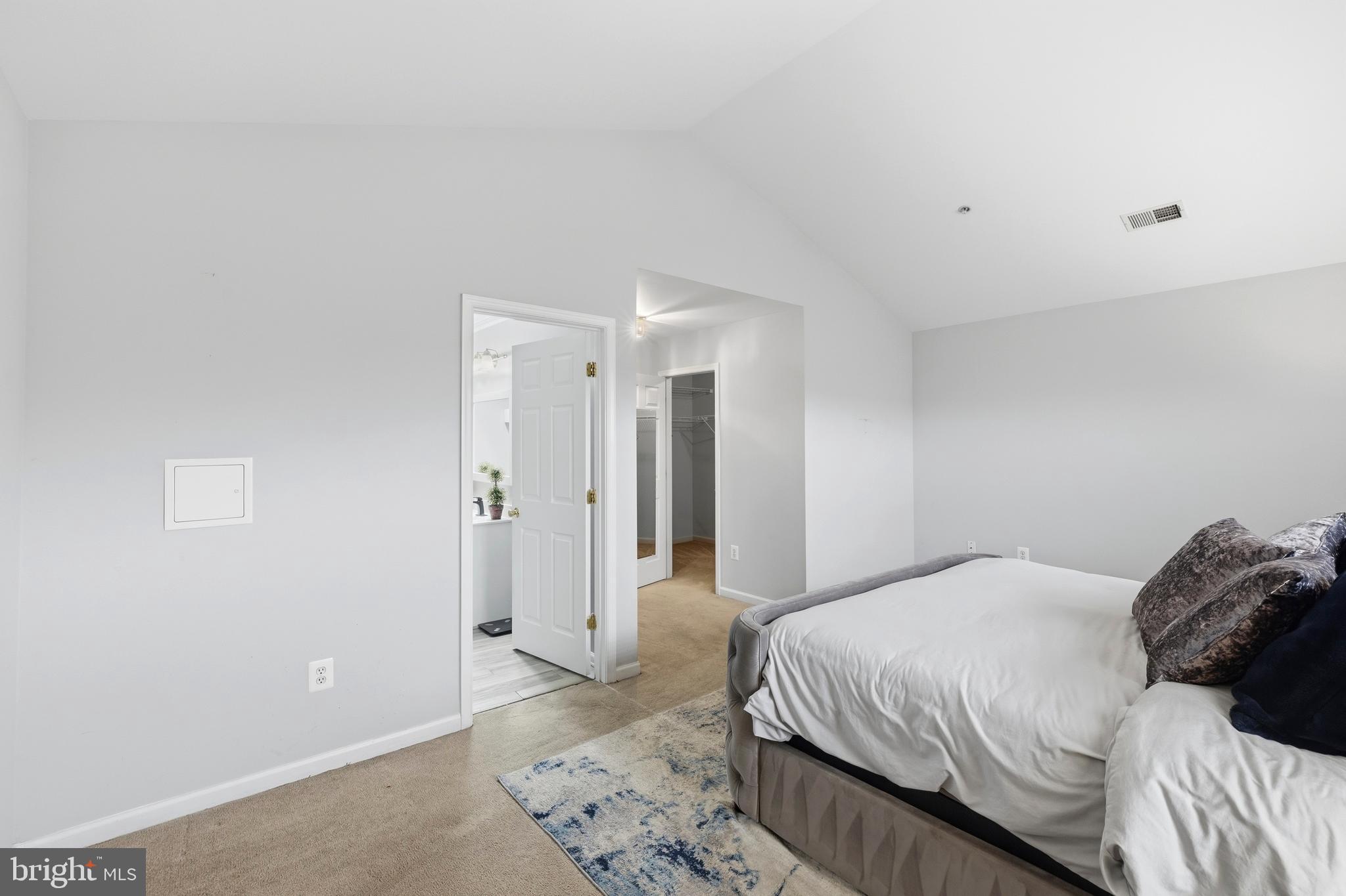 WILLOW BROOK - Residential