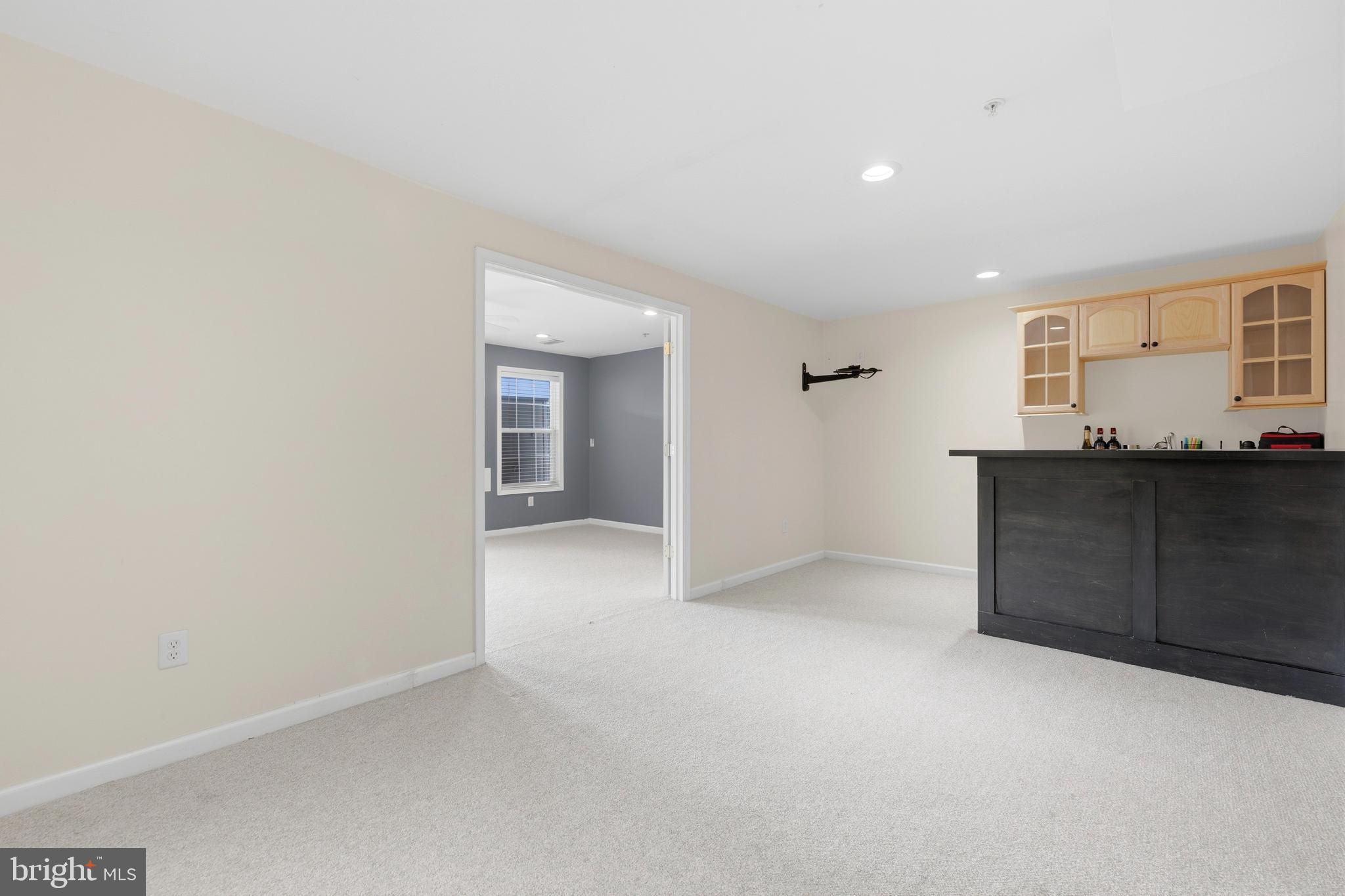 WILLOW BROOK - Residential