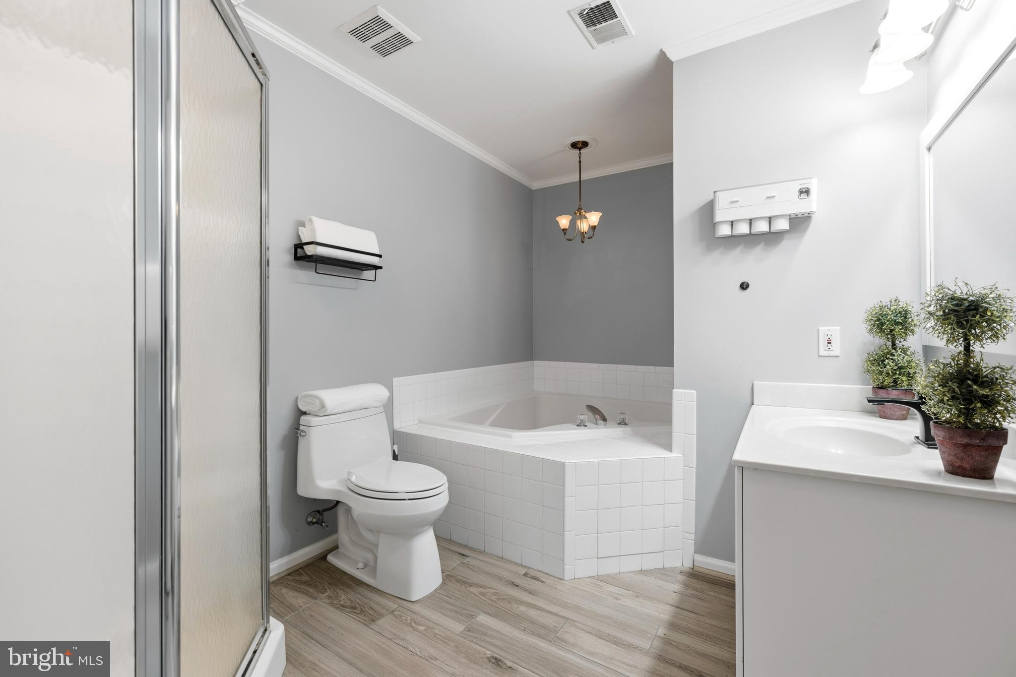 WILLOW BROOK - Residential