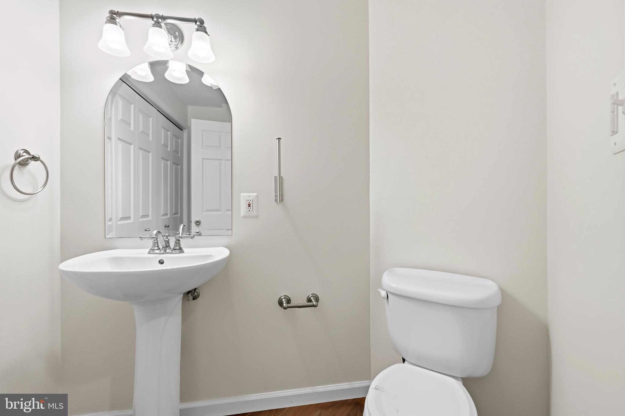 WILLOW BROOK - Residential