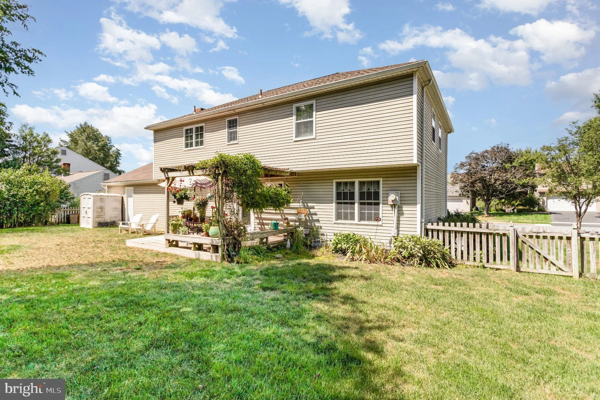 Harrisburg, Pennsylvania 17110, United States, 4 Bedrooms Bedrooms, ,3 BathroomsBathrooms,Residential,Pending,201449