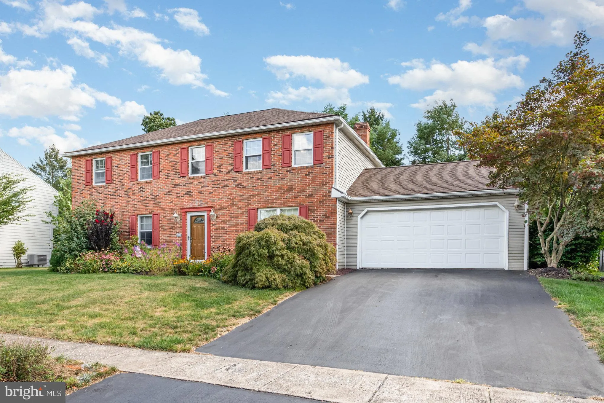 Harrisburg, Pennsylvania 17110, United States, 4 Bedrooms Bedrooms, ,3 BathroomsBathrooms,Residential,Pending,201449