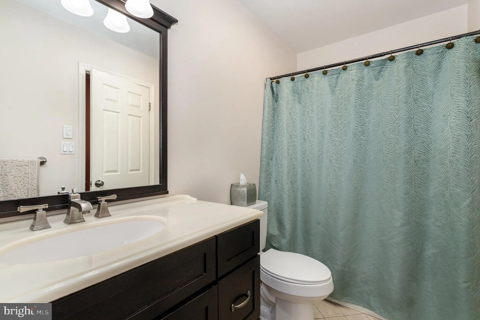 Harrisburg, Pennsylvania 17110, United States, 4 Bedrooms Bedrooms, ,3 BathroomsBathrooms,Residential,Pending,201449