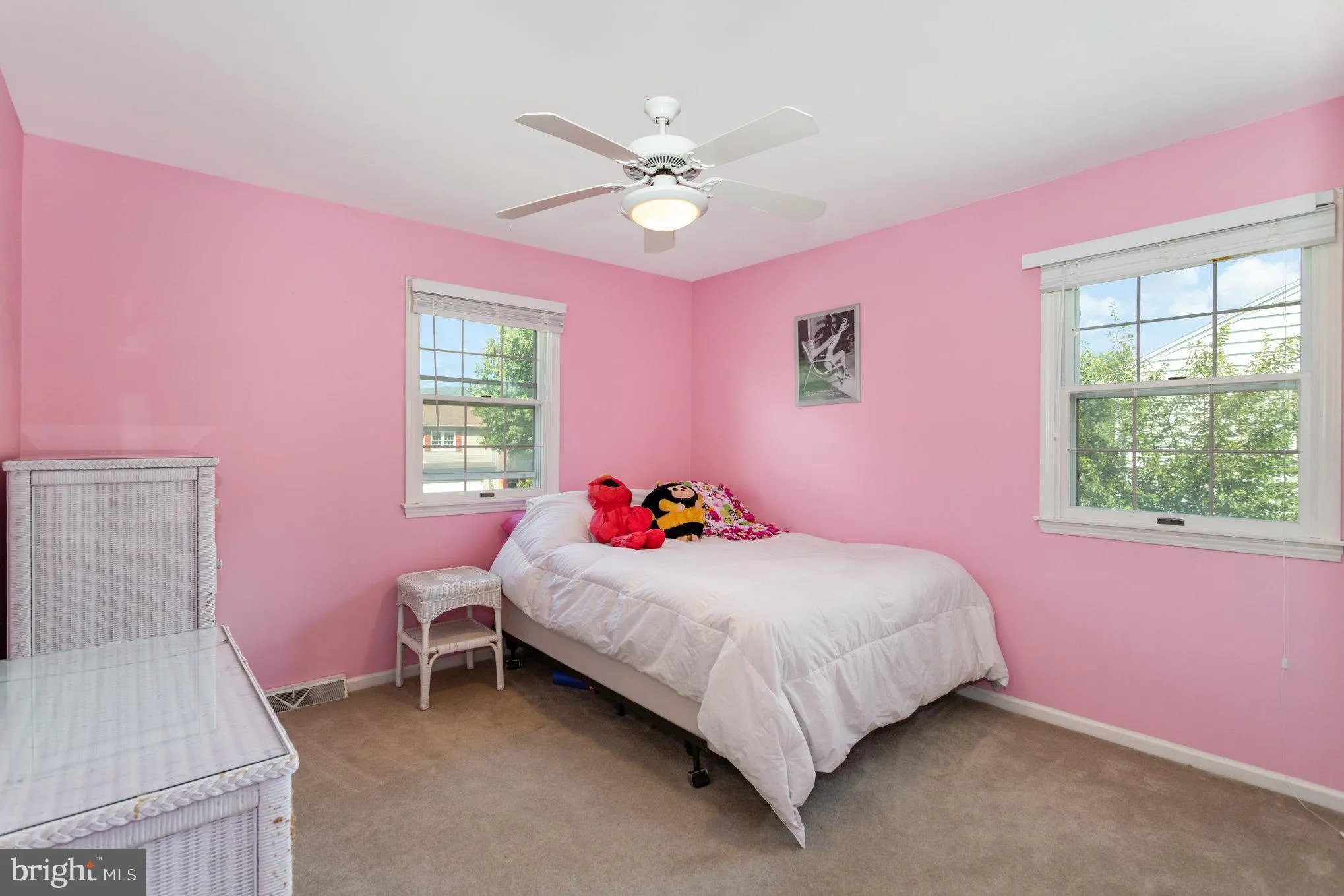 Harrisburg, Pennsylvania 17110, United States, 4 Bedrooms Bedrooms, ,3 BathroomsBathrooms,Residential,Pending,201449