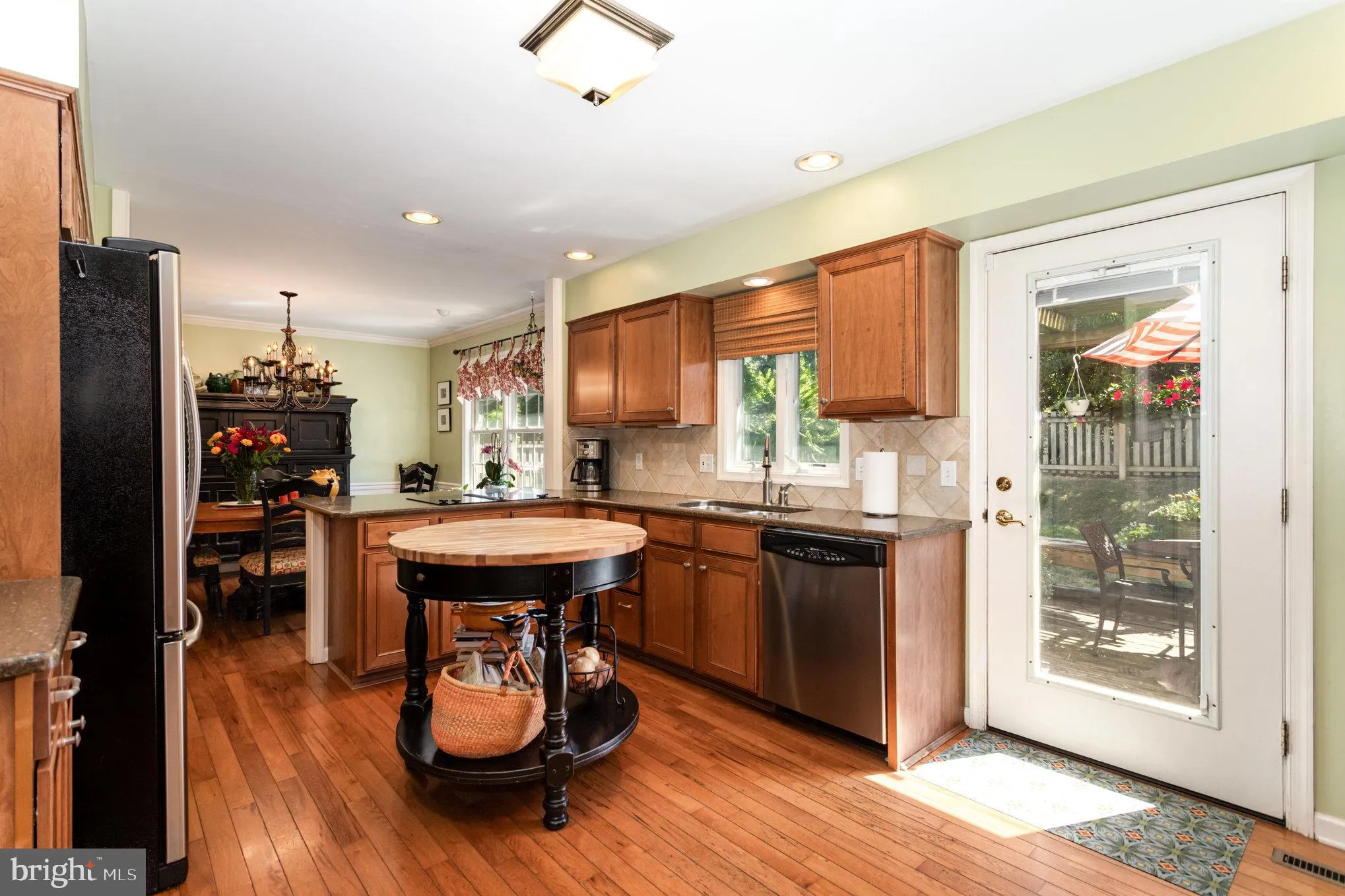 Harrisburg, Pennsylvania 17110, United States, 4 Bedrooms Bedrooms, ,3 BathroomsBathrooms,Residential,Pending,201449