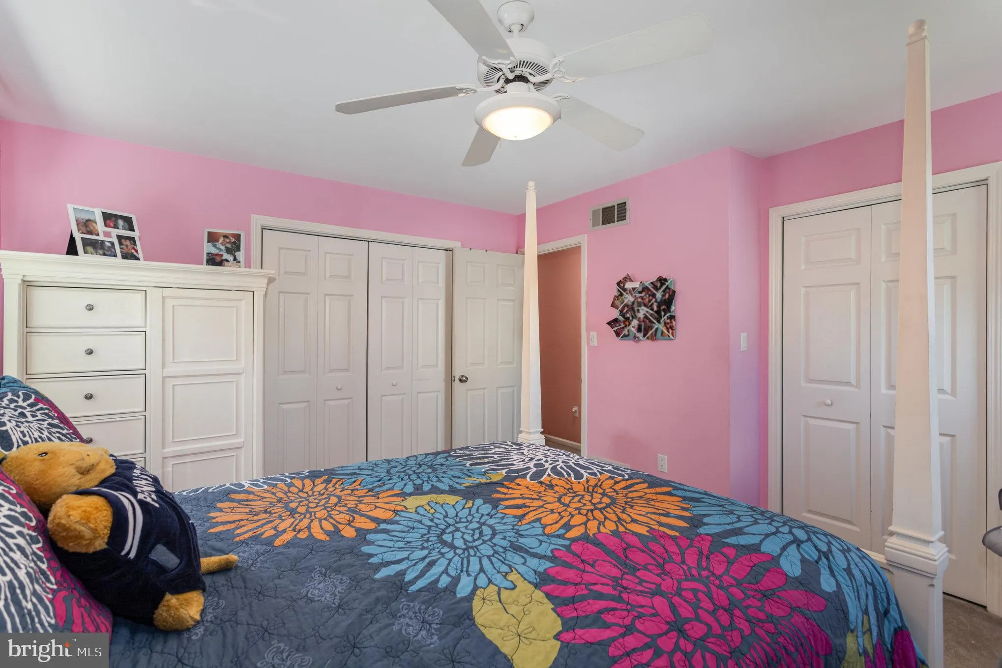 Harrisburg, Pennsylvania 17110, United States, 4 Bedrooms Bedrooms, ,3 BathroomsBathrooms,Residential,Pending,201449