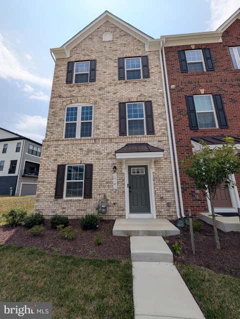 Townhouse For Rent - 16141 Meadow Glenn Dr Dr<br/> BOWIE, MD 20716