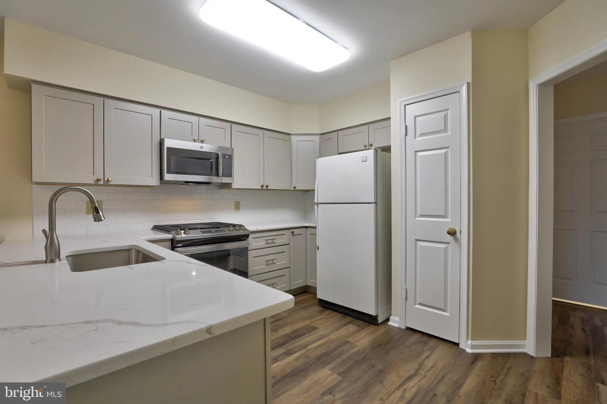 Lutherville Timonium, Maryland 21093, United States, 2 Bedrooms Bedrooms, ,2 BathroomsBathrooms,Residential,Active,129588