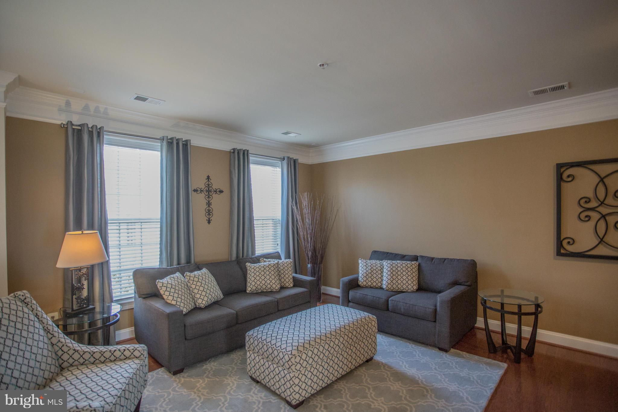 POTOMAC CLUB - Residential