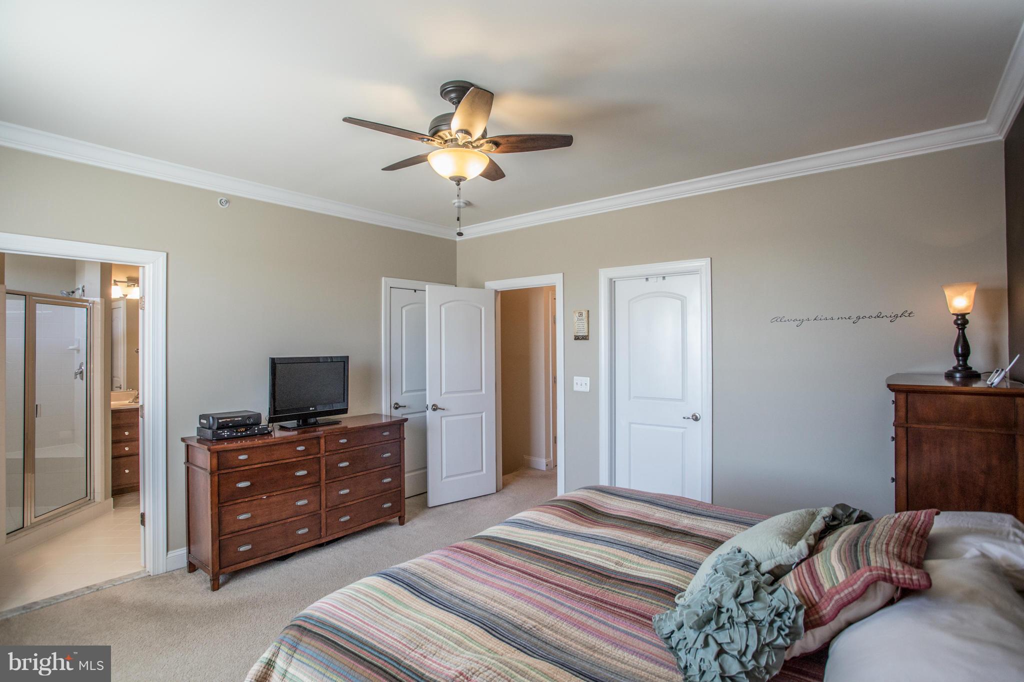 POTOMAC CLUB - Residential