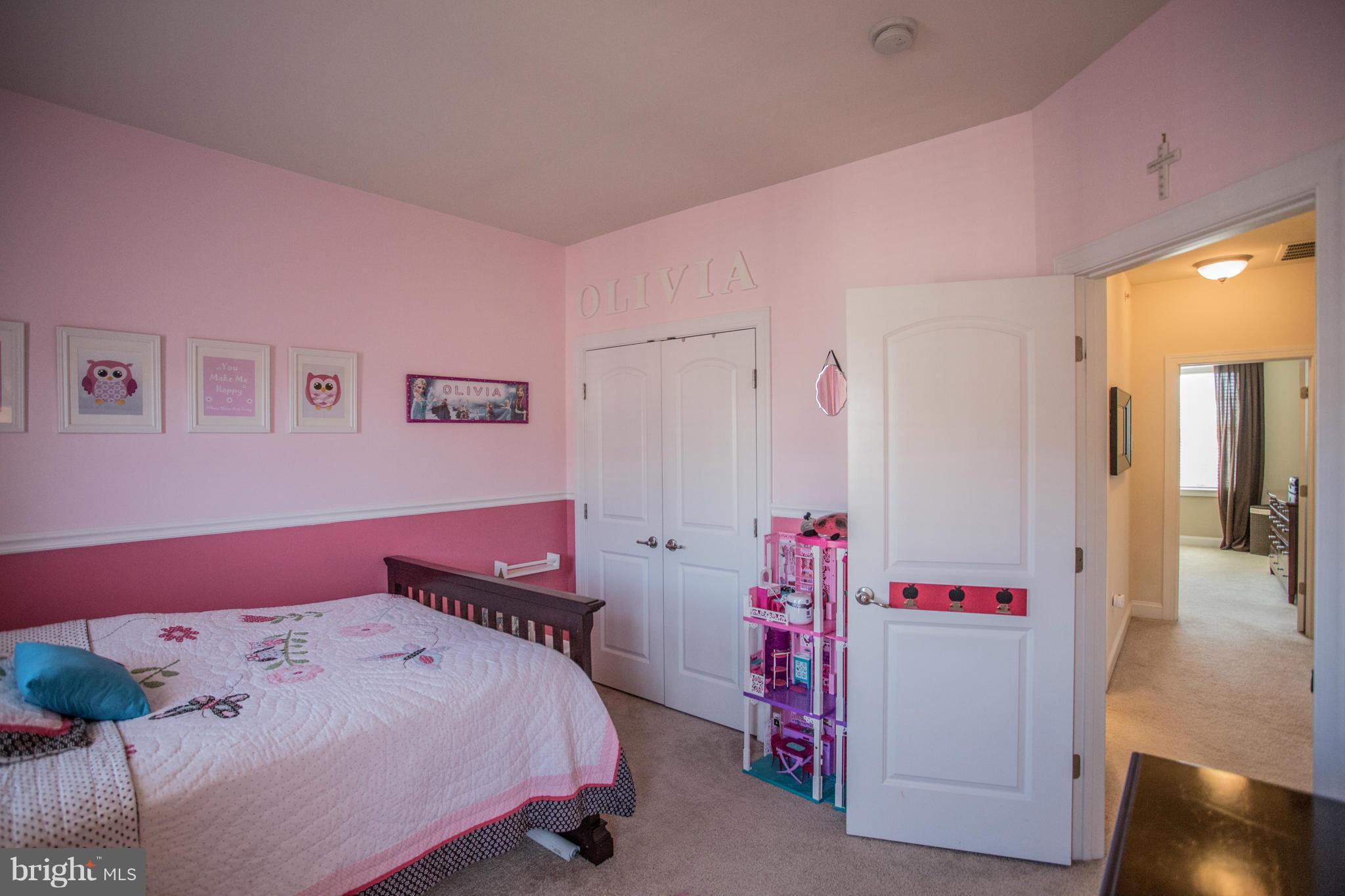 POTOMAC CLUB - Residential