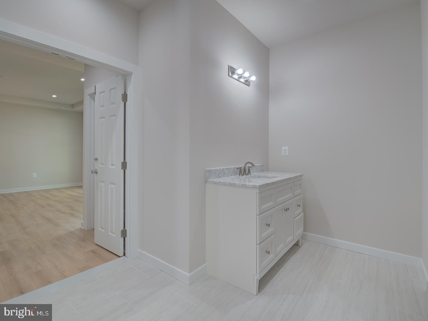 HAYMARKET - Residential Lease