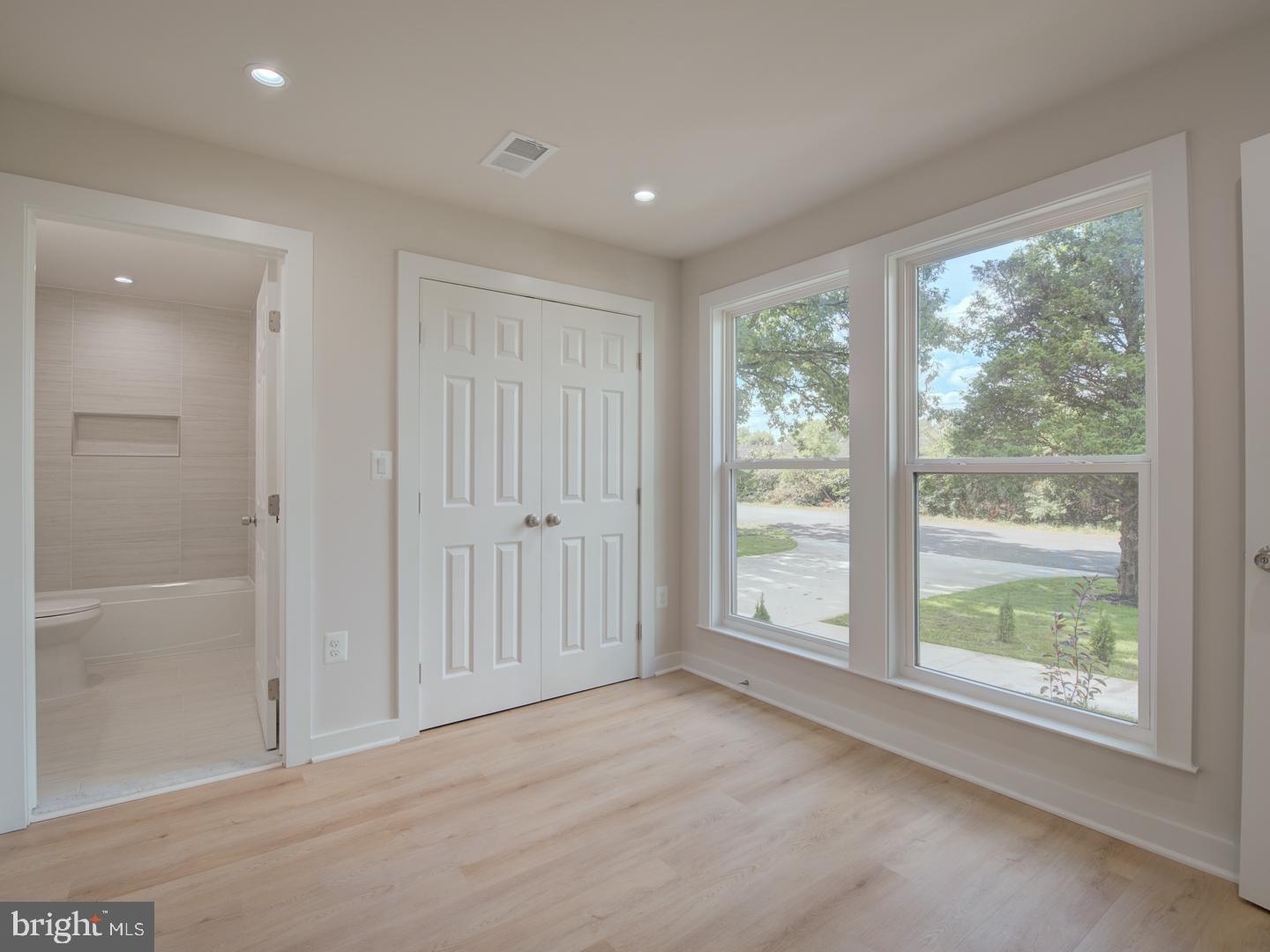 HAYMARKET - Residential Lease