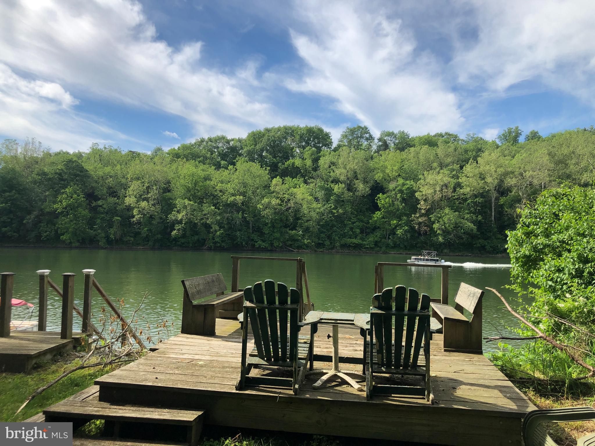 RIVER BEND - Residential