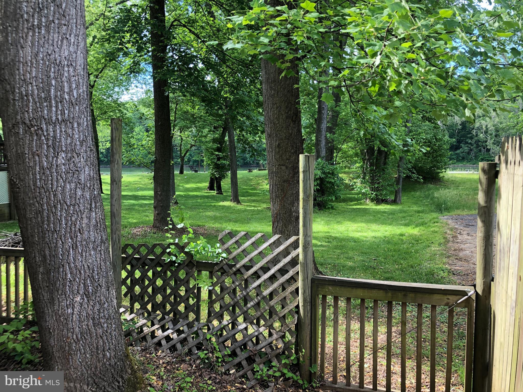 RIVER BEND - Residential