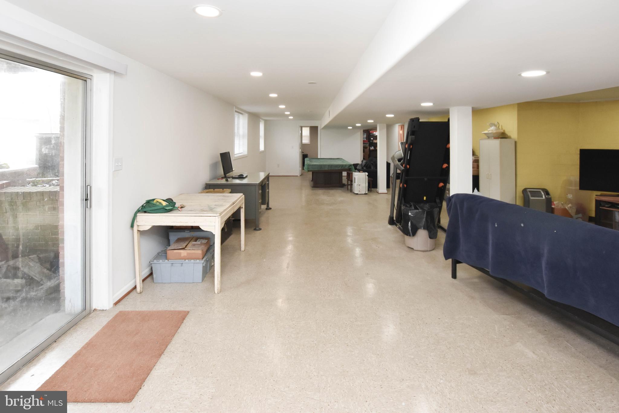 BROAD RUN FARMS - Residential