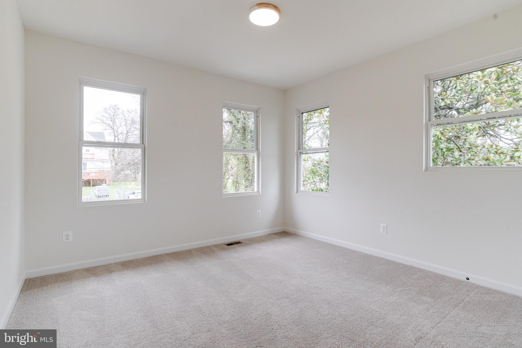 FOREST PARK - Residential