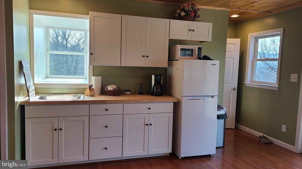 BLACKTHORN MOUNTAIN ESTATES - Residential