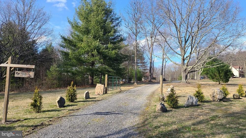 BLACKTHORN MOUNTAIN ESTATES - Residential