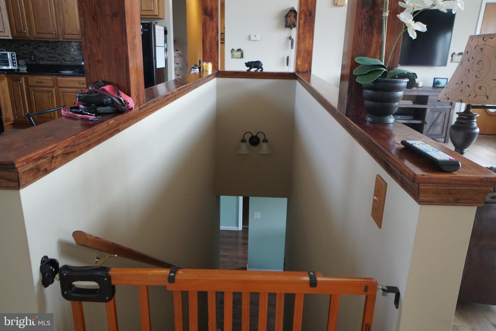 BLACKTHORN MOUNTAIN ESTATES - Residential