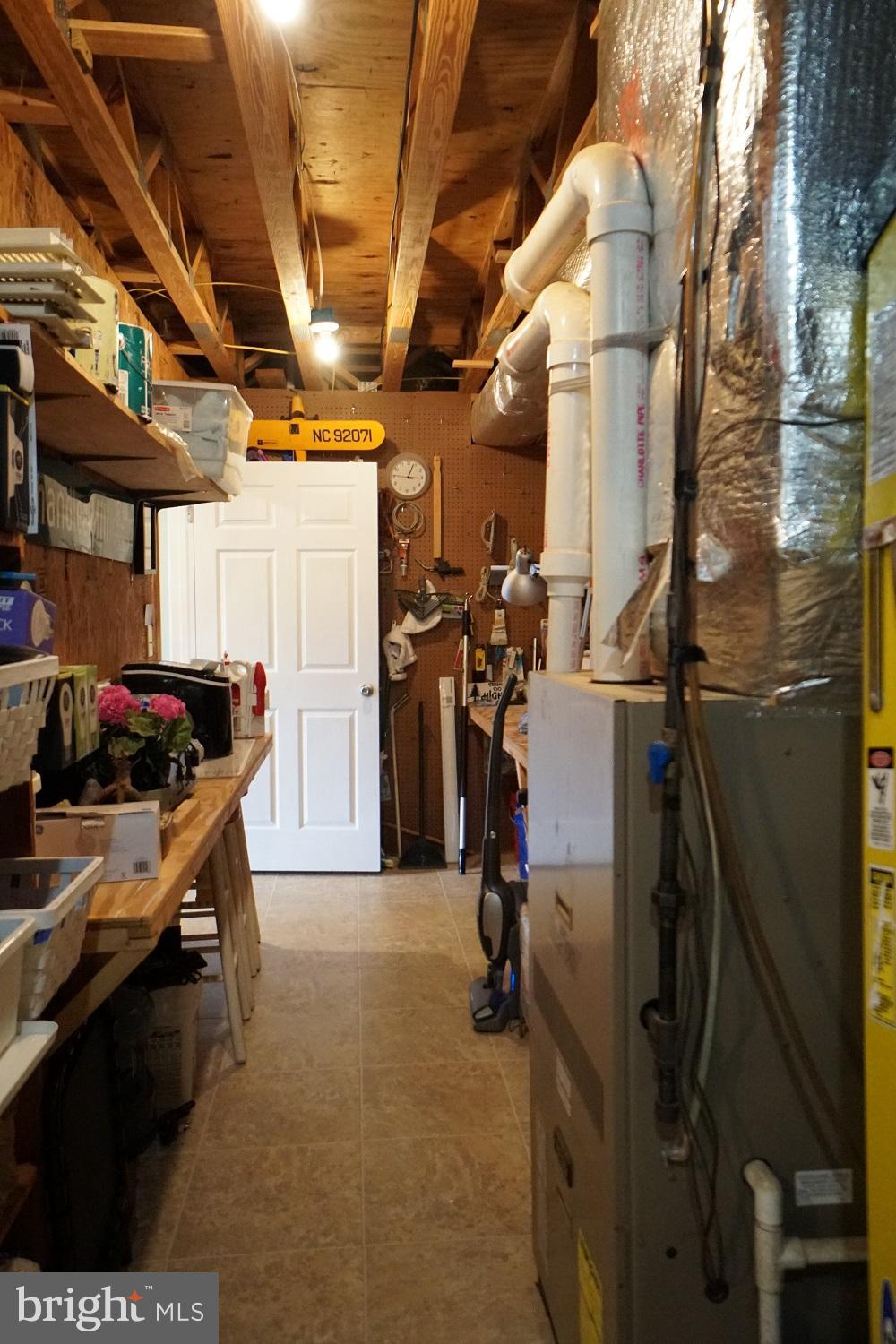 BLACKTHORN MOUNTAIN ESTATES - Residential