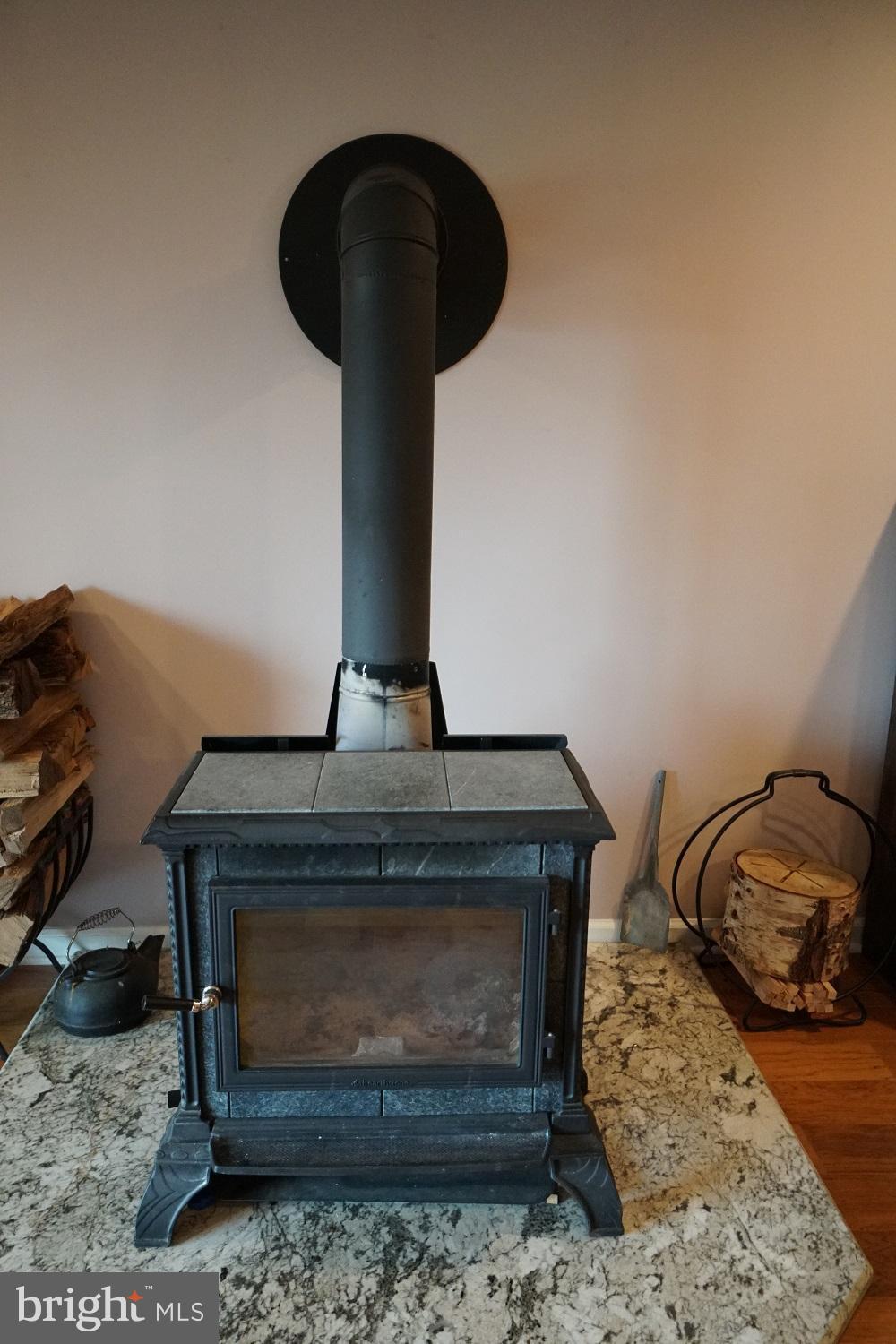 BLACKTHORN MOUNTAIN ESTATES - Residential