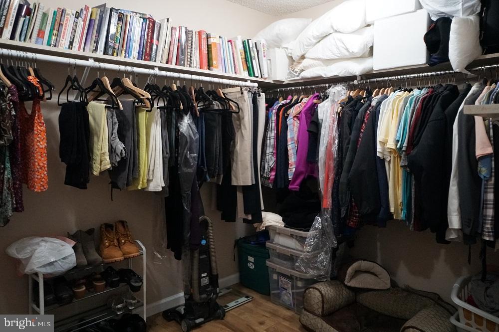 BLACKTHORN MOUNTAIN ESTATES - Residential