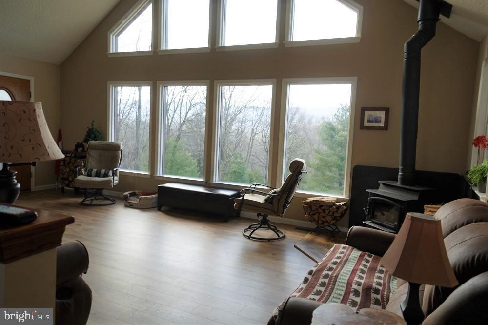 BLACKTHORN MOUNTAIN ESTATES - Residential