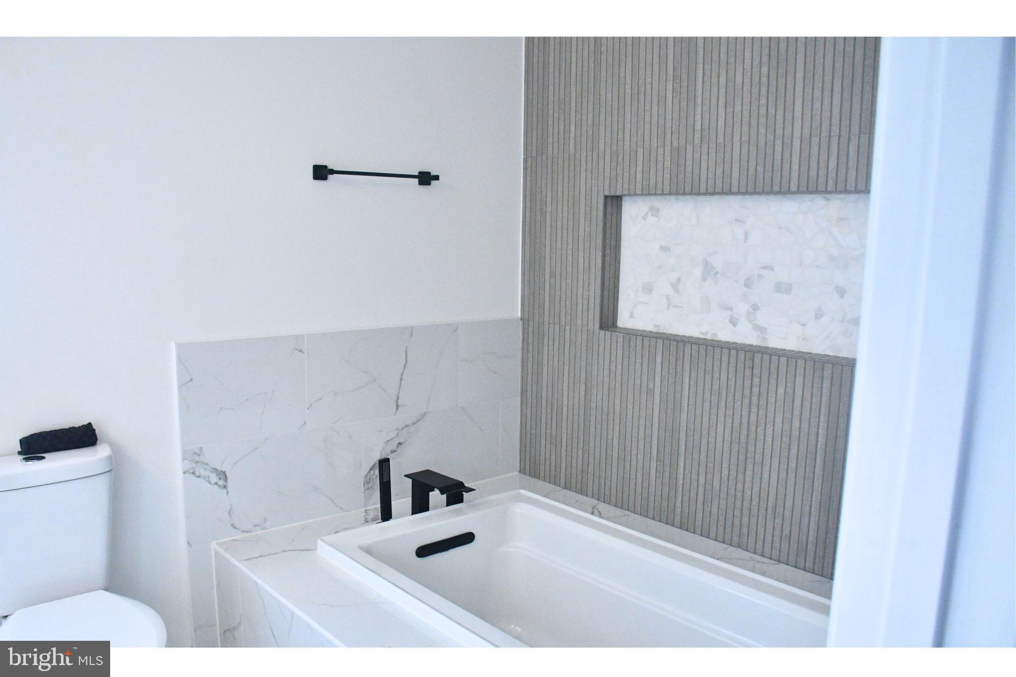 PARKTON - Residential