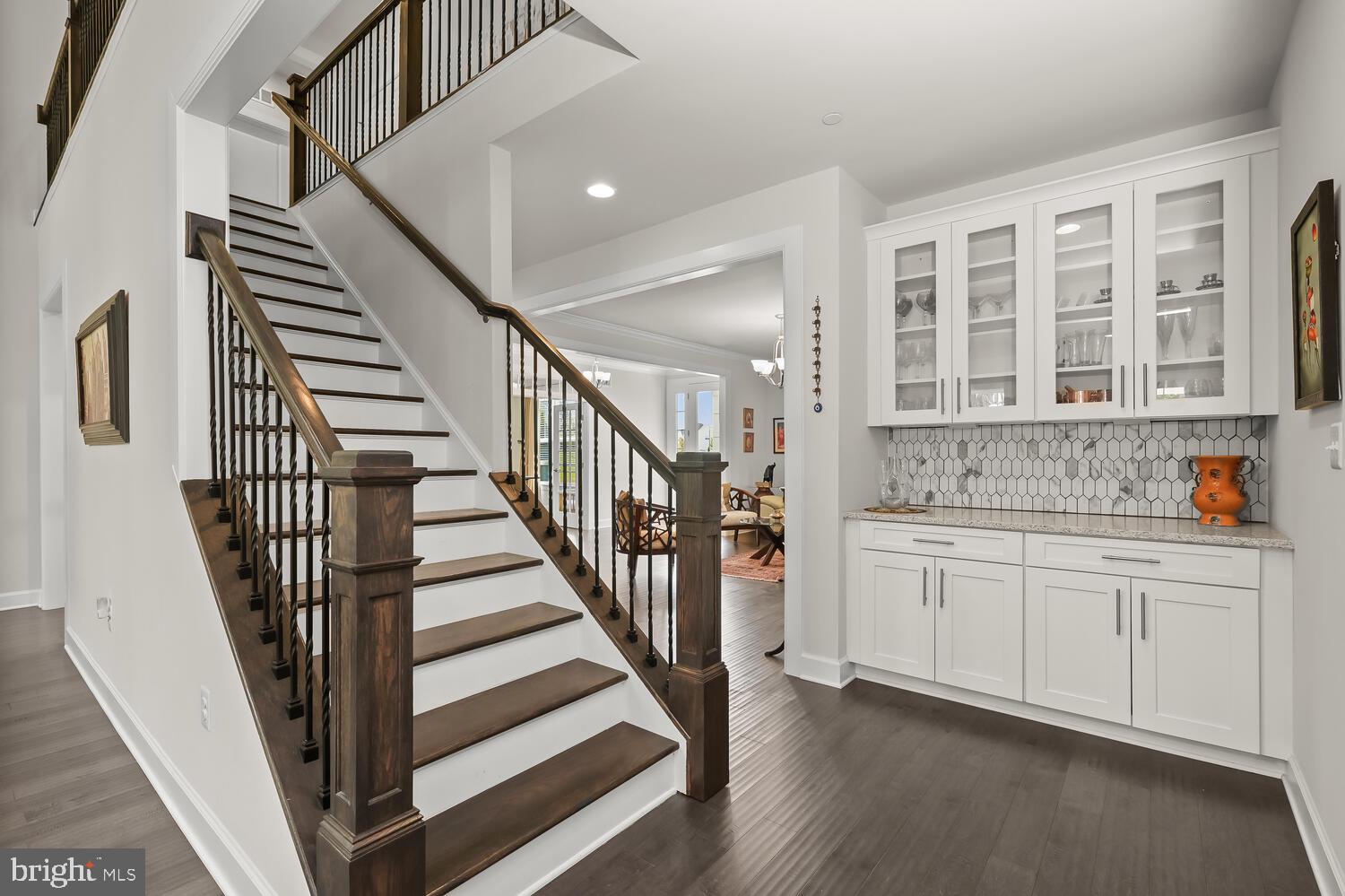 FAIRLANE FARM - Residential