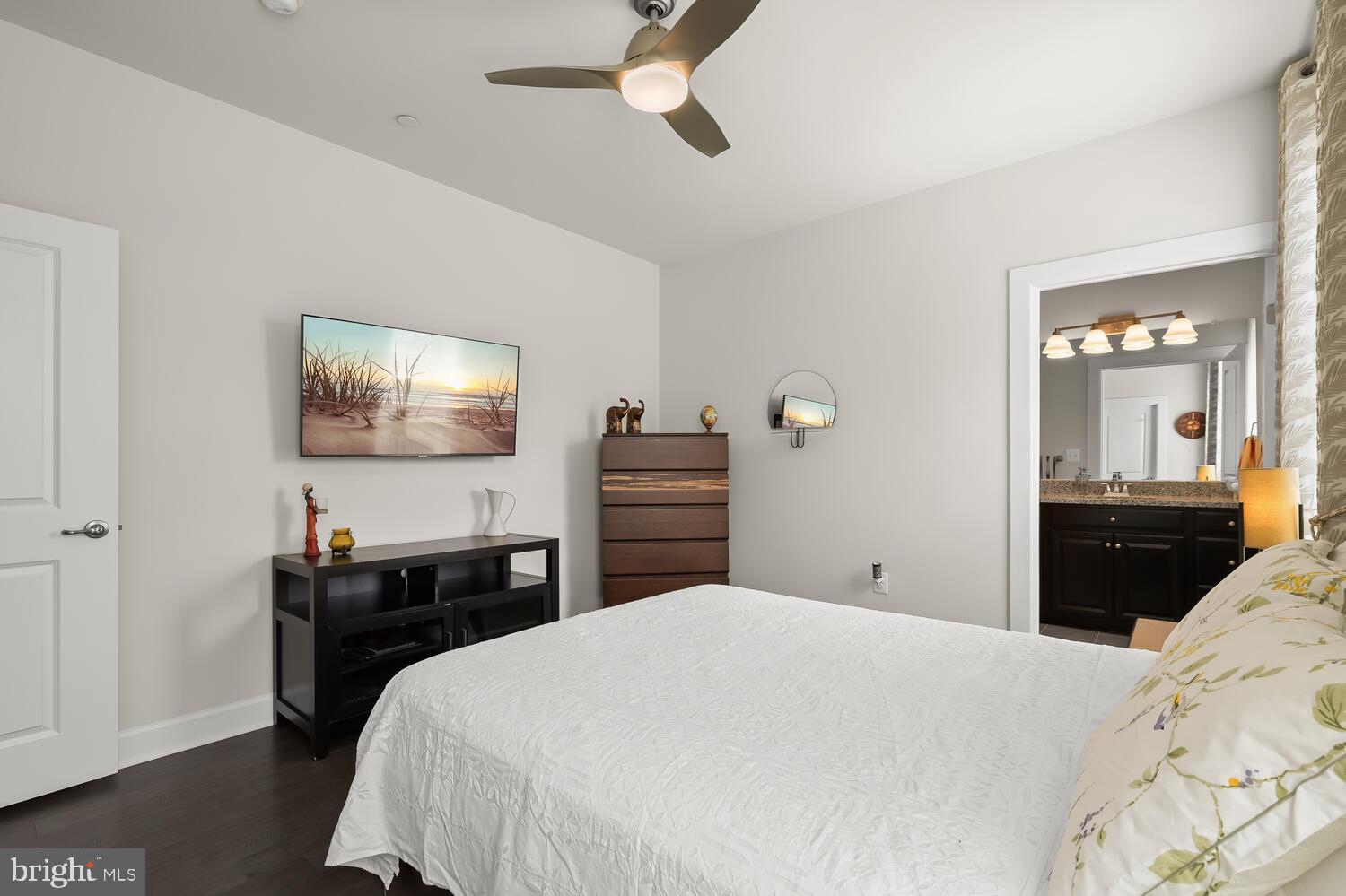 FAIRLANE FARM - Residential